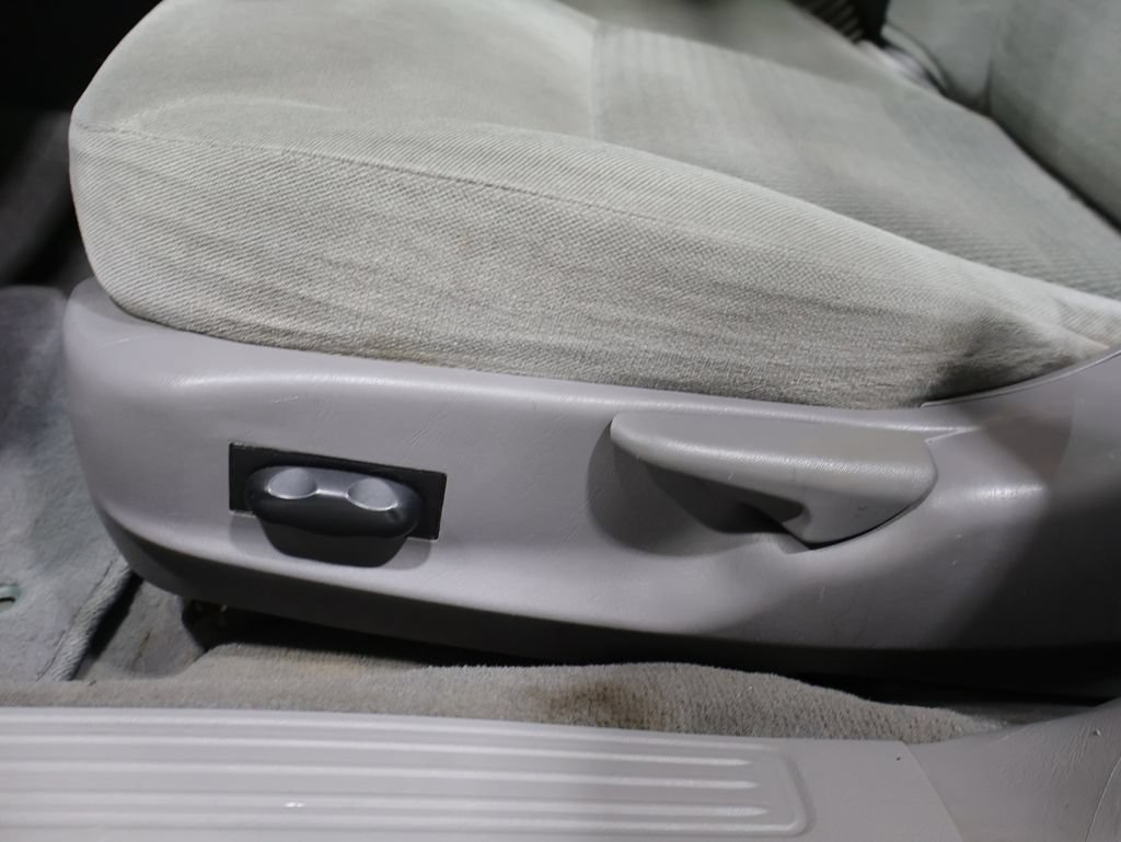 Used 2006 Ford Taurus SEL FWD image 11