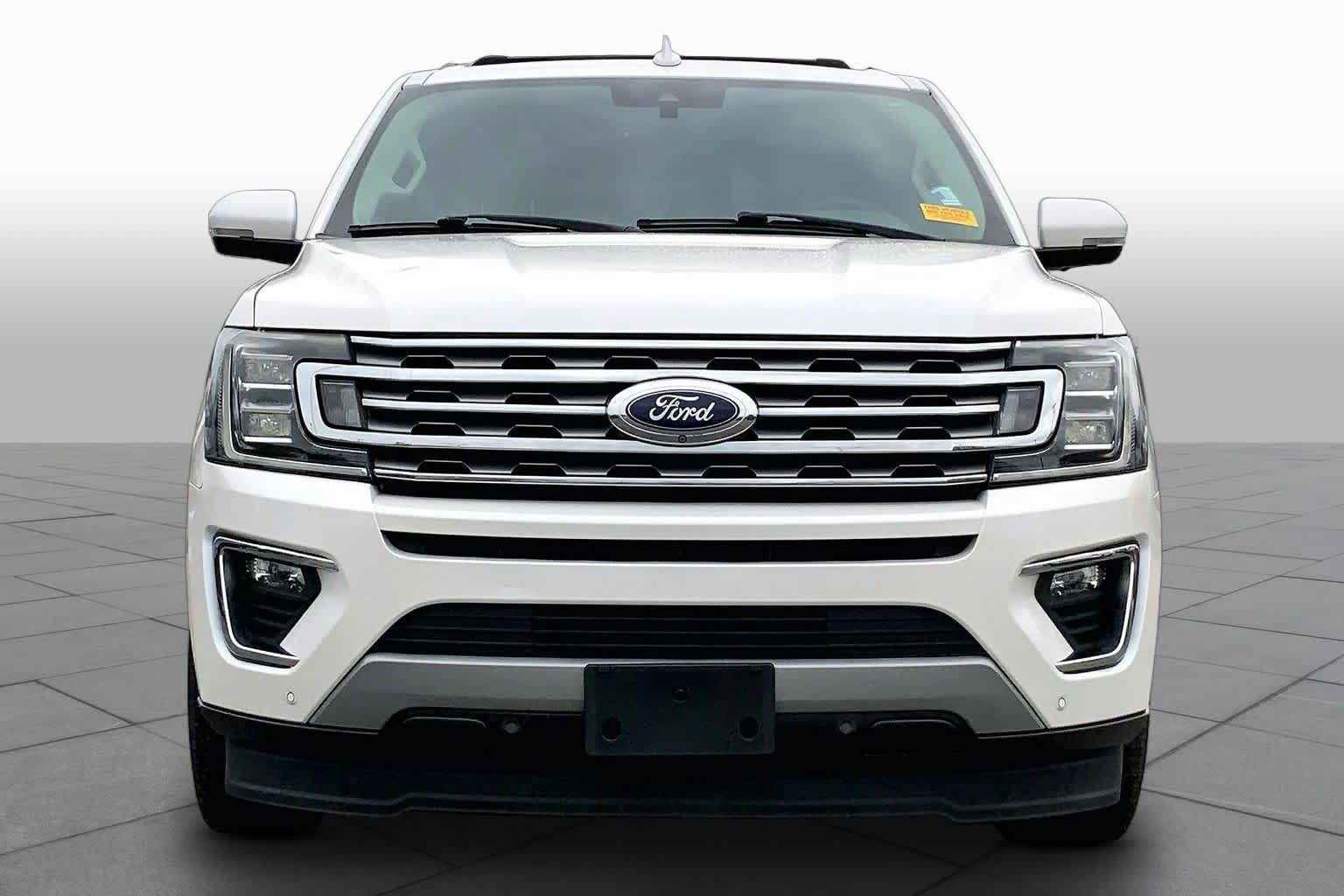Used 2019 Ford Expedition Limited w/ Texas Edition Package RWD image 4