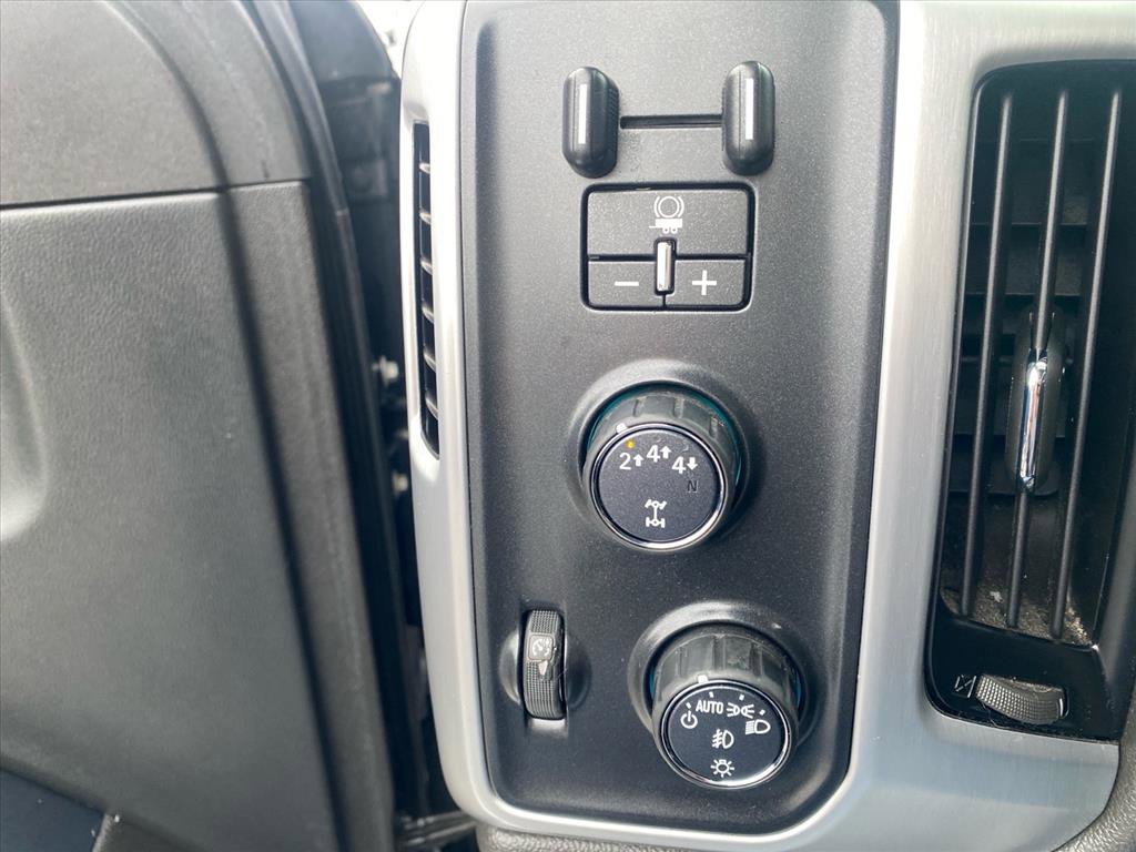 Used 2018 GMC Sierra 2500 SLT w/ Snow Plow Prep Package image 16