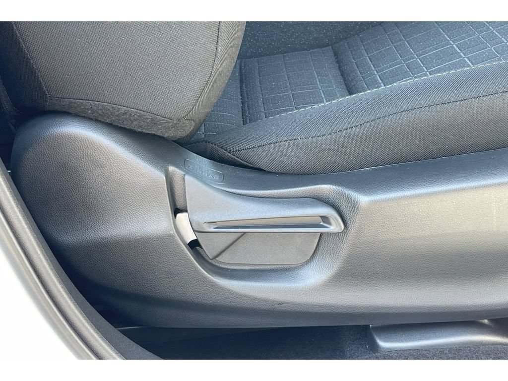 Certified 2027 Honda HR-V LX image 22