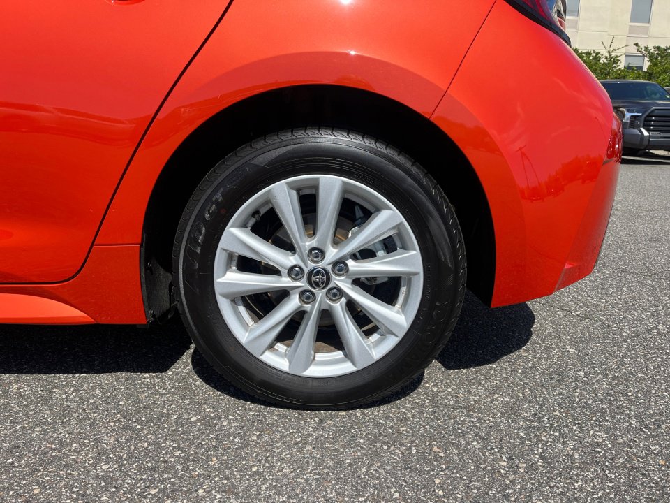 Certified 2025 Toyota Corolla SE image 25