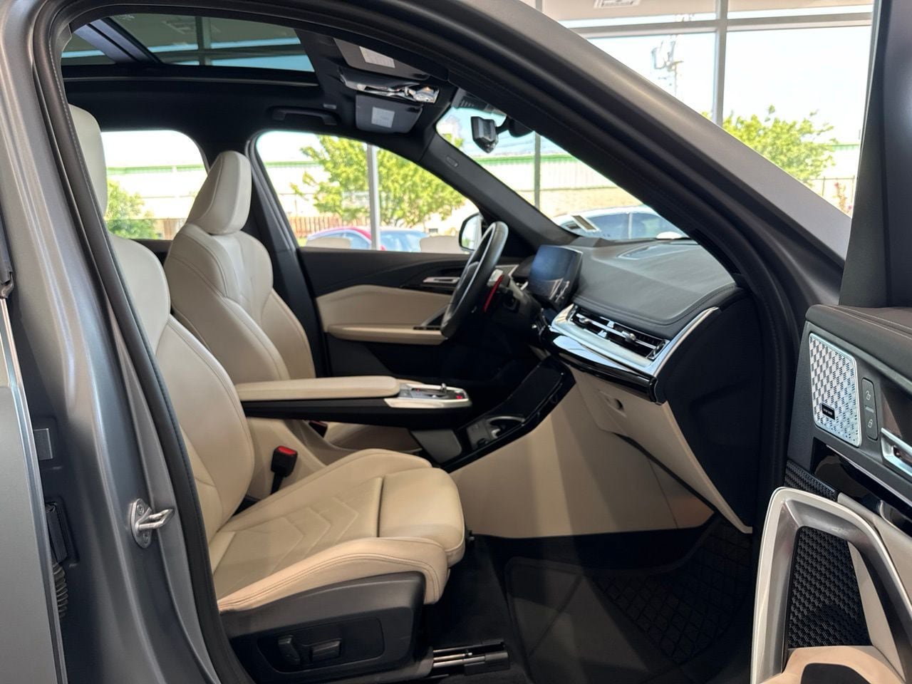 Used 2025 BMW X1 M35i w/ Premium Package AWD/4WD image 44