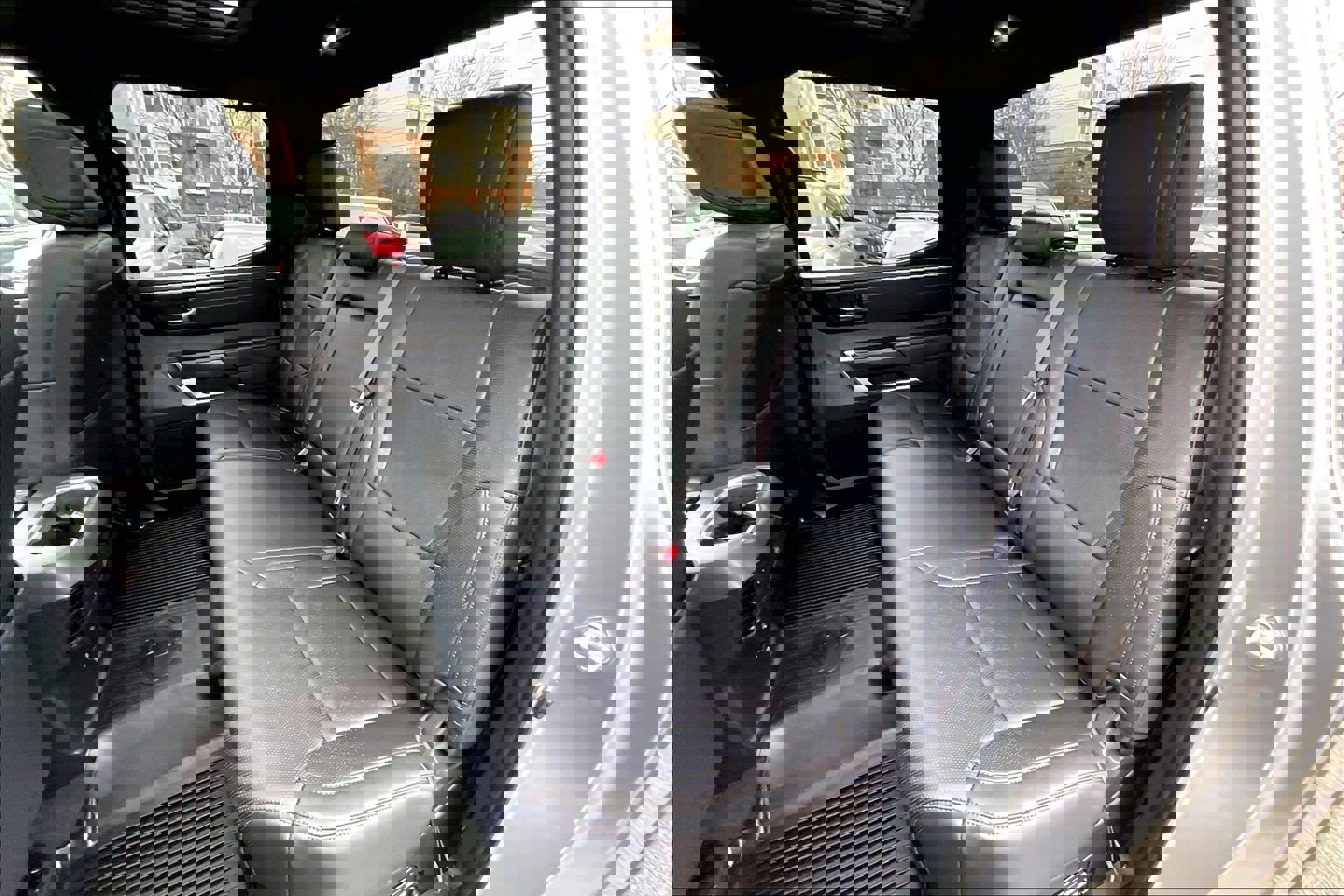 Used 2025 Toyota Tundra Platinum image 25