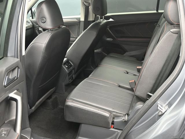 Used 2024 Volkswagen Tiguan Wolfsburg Edition image 18