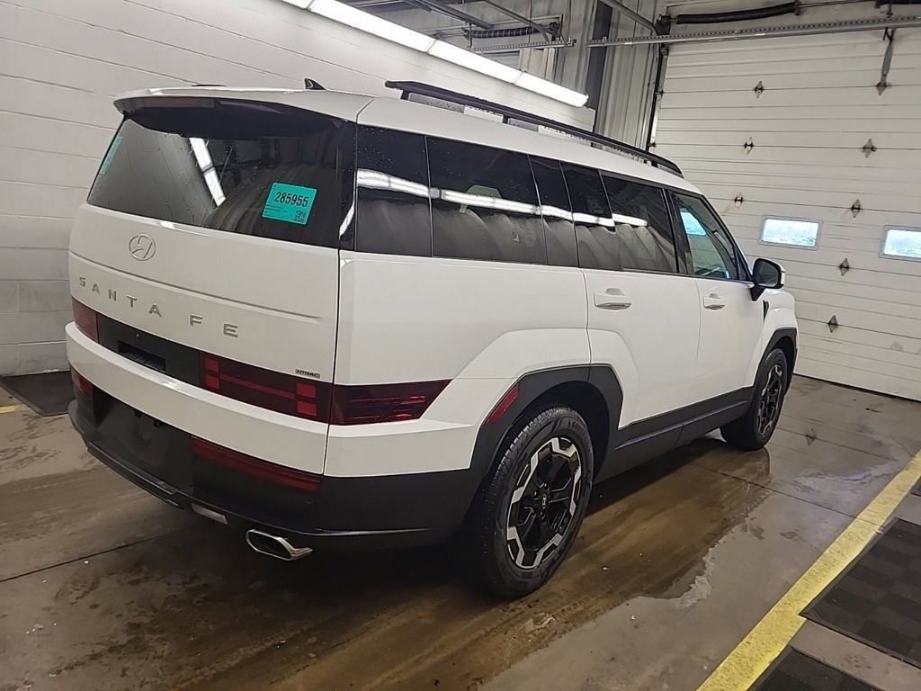 Used 2026 Hyundai Santa Fe SEL image 5