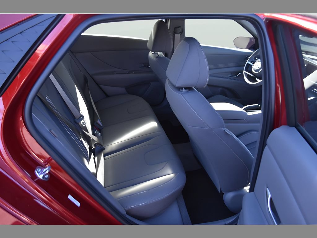 New 2026 Hyundai Elantra Sport FWD image 15