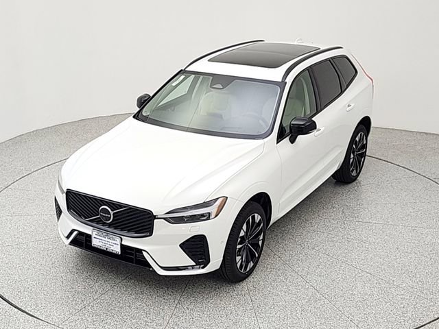 New 2026 Volvo XC90 T8 Plus w/ Protection Package AWD/4WD image 13