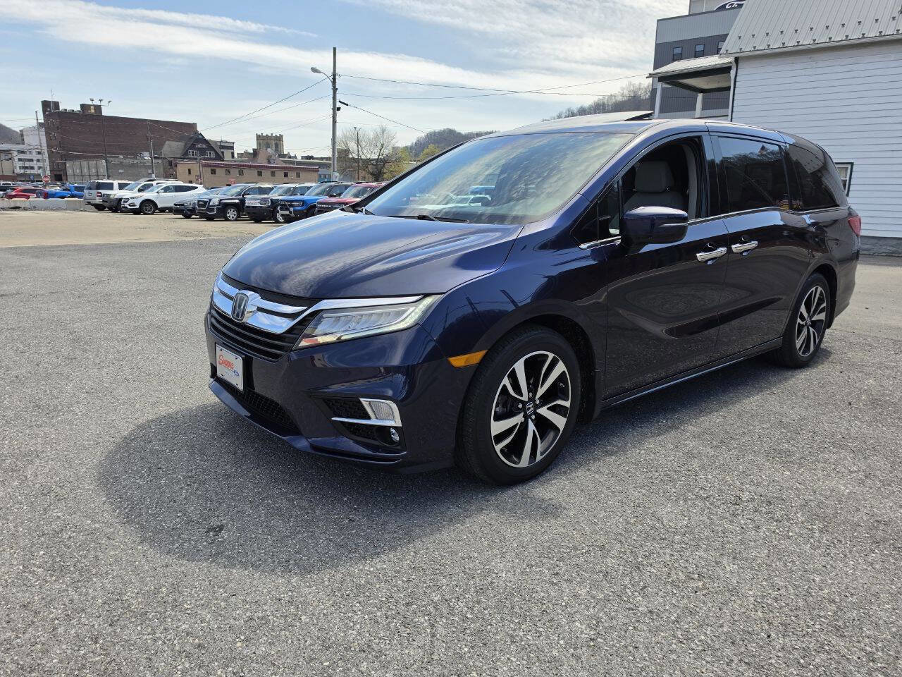 Used 2019 Honda Odyssey Elite image 4