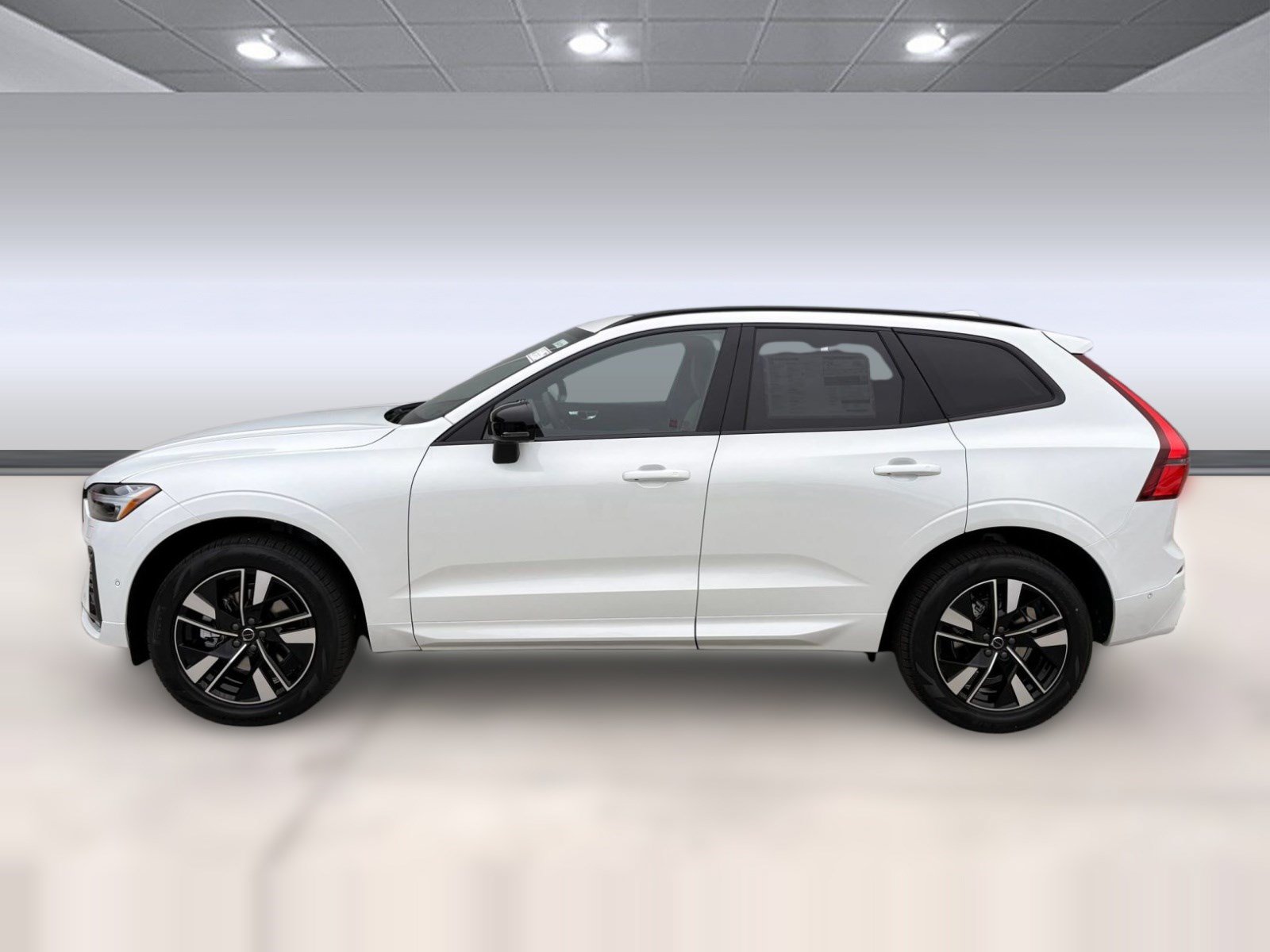Used 2026 Volvo XC60 B5 Plus w/ Climate Package AWD/4WD video 2