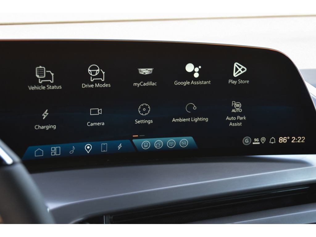 New 2026 Cadillac Vistiq Sport w/ LPO, Floor Liner Package image 22