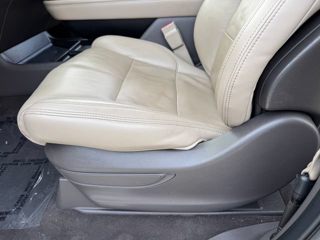 Used 2023 Lincoln Navigator L Reserve AWD/4WD image 15