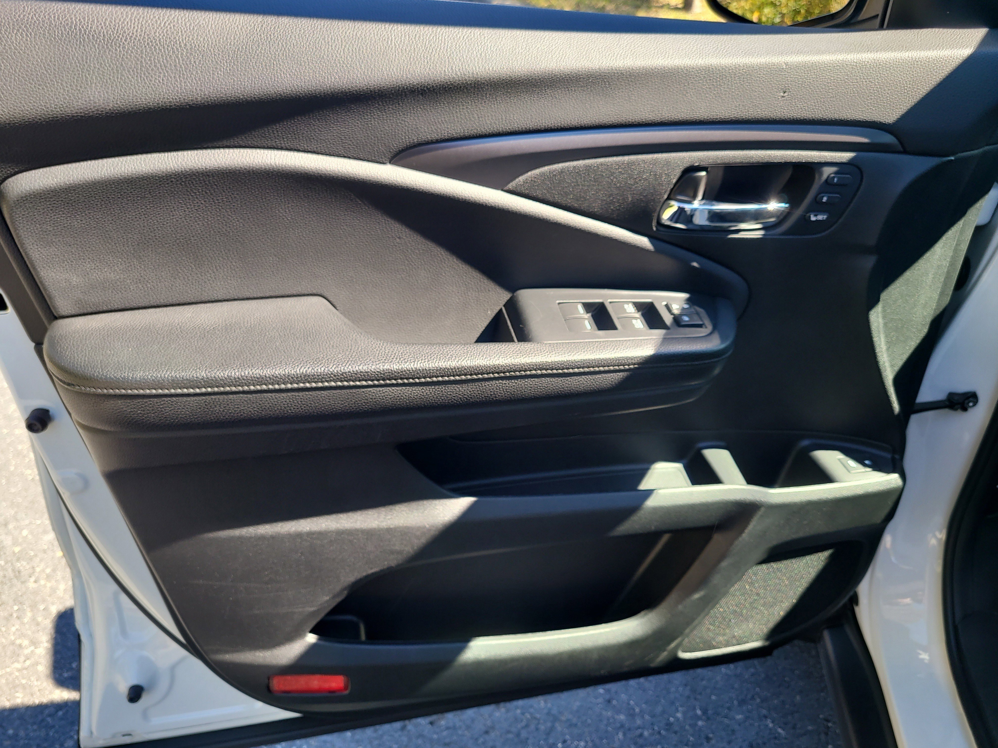 Used 2021 Honda Passport EX-L image 19