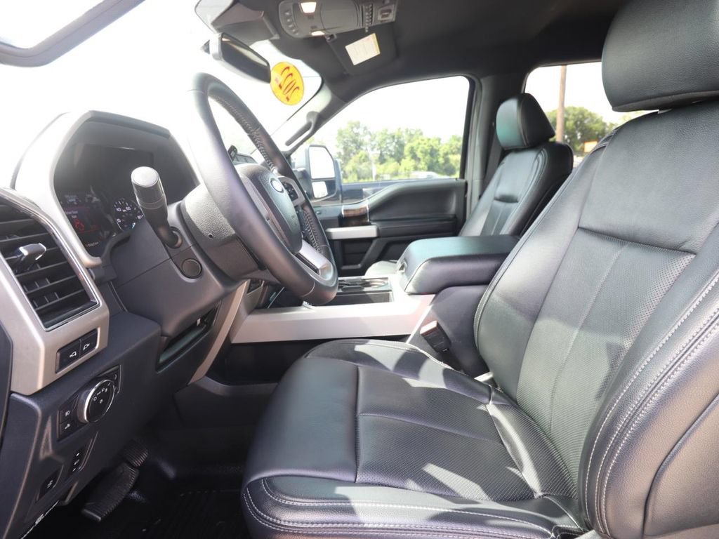 Certified 2022 Ford F450 Lariat w/ Lariat Ultimate Package AWD/4WD image 2