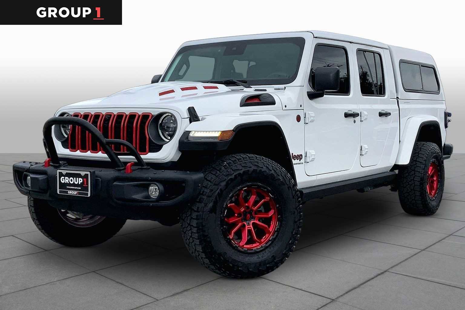 Used 2025 Jeep Gladiator Rubicon AWD/4WD image 1