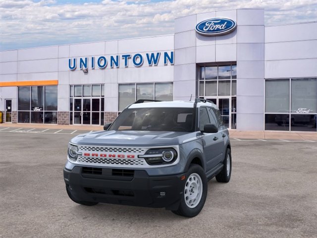 New 2025 Ford Bronco Sport Heritage w/ Convenience Package AWD/4WD image 2