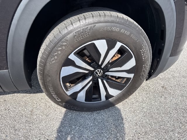 Used 2024 Volkswagen Atlas SE AWD/4WD image 11
