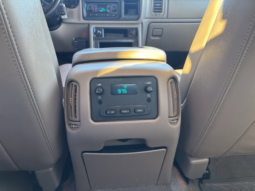 Used 2006 Chevrolet Silverado 2500 LT w/ Heavy-Duty Power Package image 29