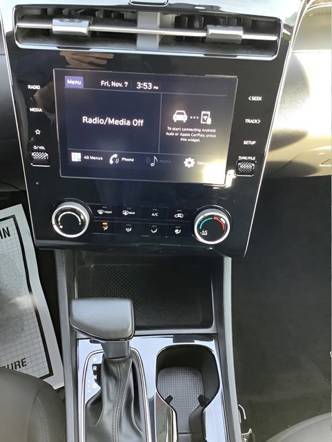 Used 2024 Hyundai Tucson SE image 19