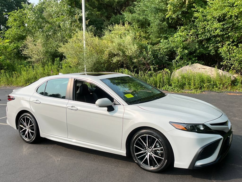Certified 2024 Toyota Camry SE w/ Cold Weather Package AWD/4WD image 7
