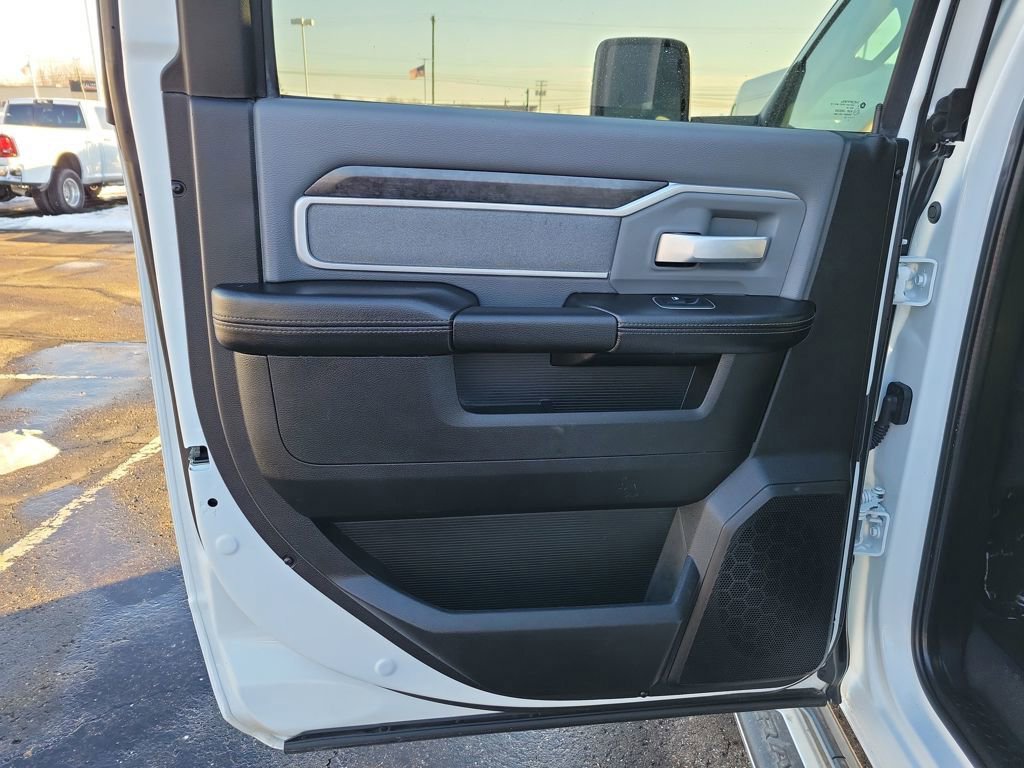 Used 2023 RAM 3500 Big Horn w/ Level 1 Equipment Group image 36