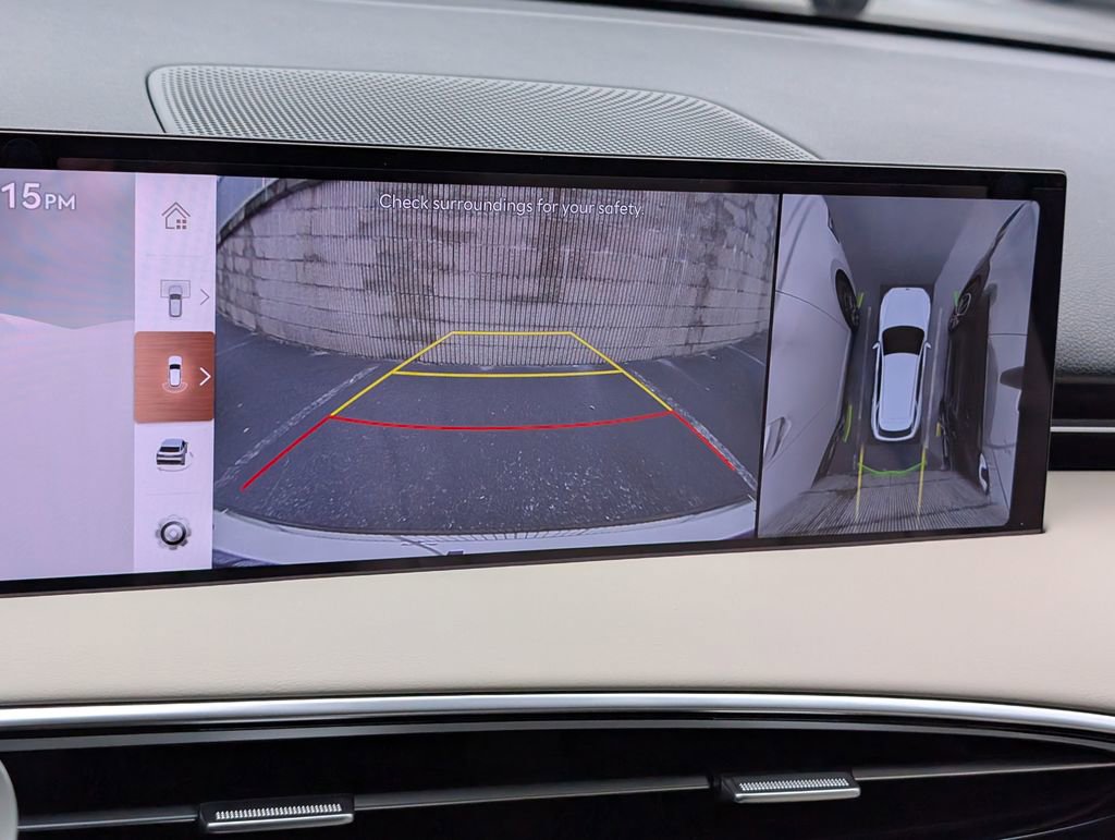 Used 2026 Genesis GV70 2.5T Advanced image 18