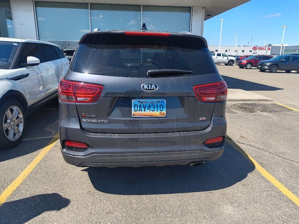 Used 2019 Kia Sorento AWD w/ LX Convenience Package image 5