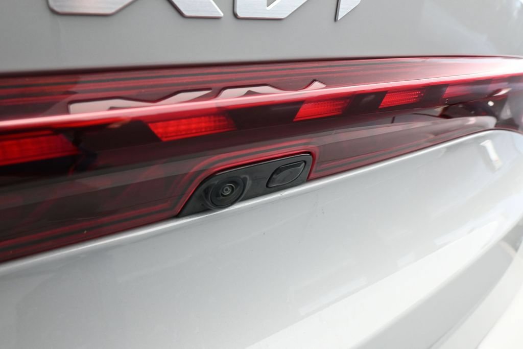 Used 2022 Kia K5 GT-Line FWD image 38