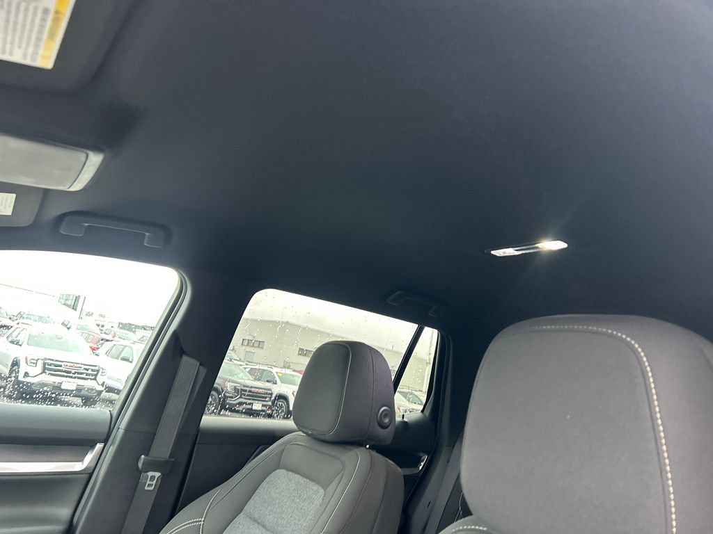 New 2026 GMC Terrain Elevation w/ Black Edition AWD/4WD image 29