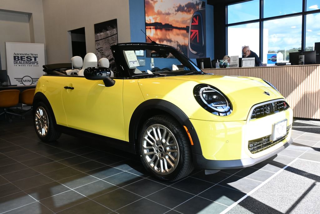 Used 2026 MINI Cooper S image 9