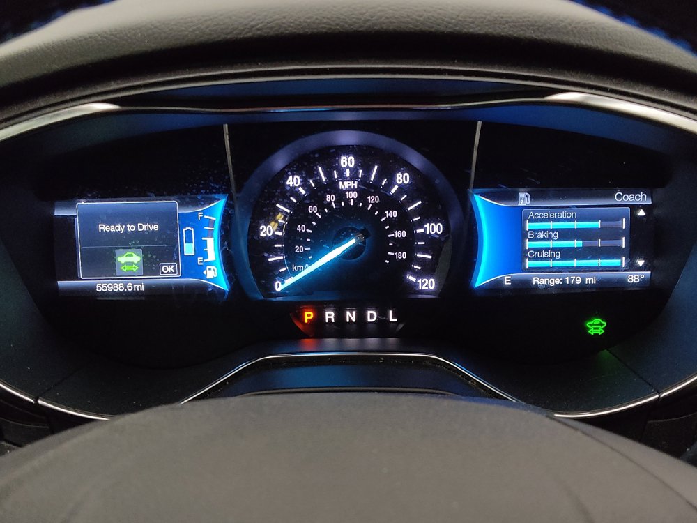 Used 2018 Ford Fusion Titanium FWD image 23
