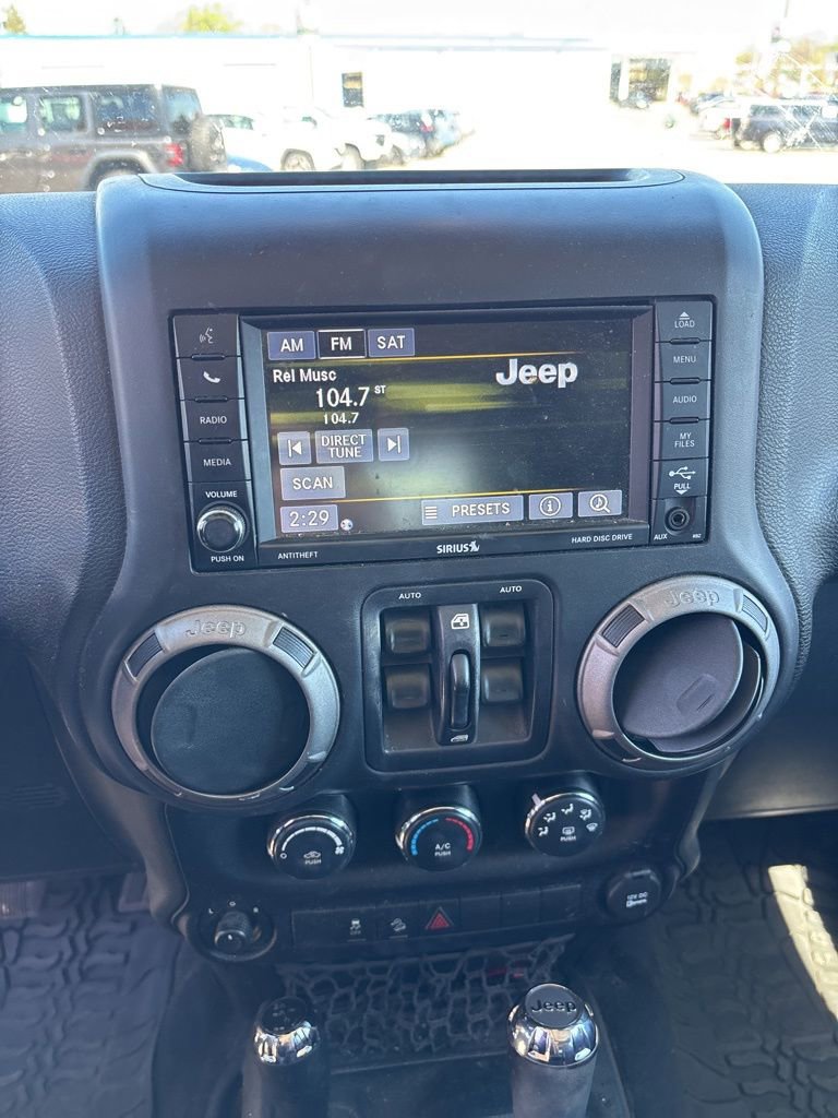 Used 2016 Jeep Wrangler Unlimited Sport image 11