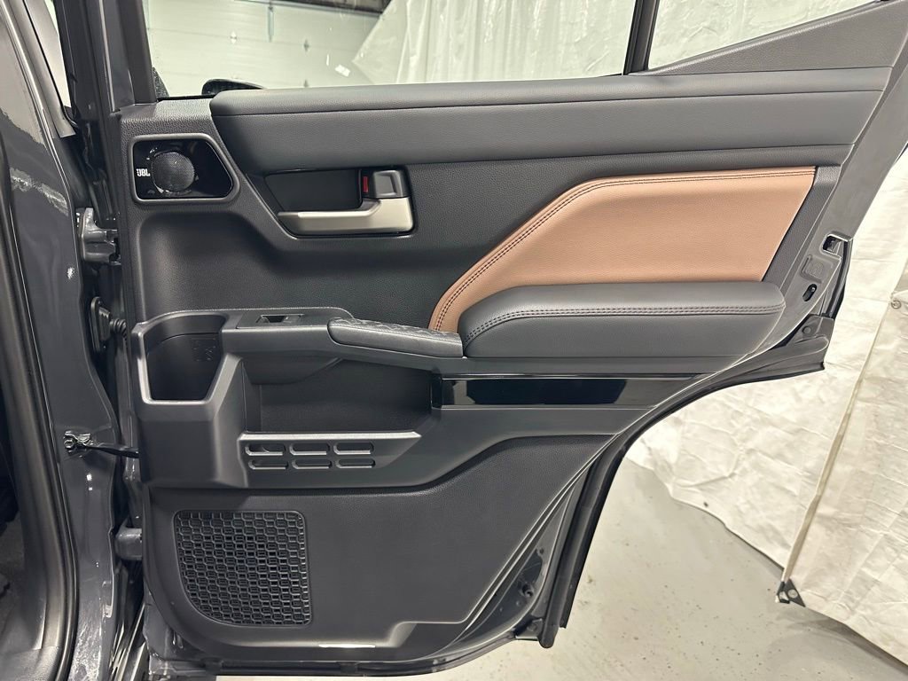 Used 2025 Toyota 4Runner Limited image 50