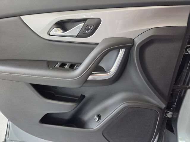 Used 2023 Chevrolet Blazer LT w/ Convenience Package FWD image 19
