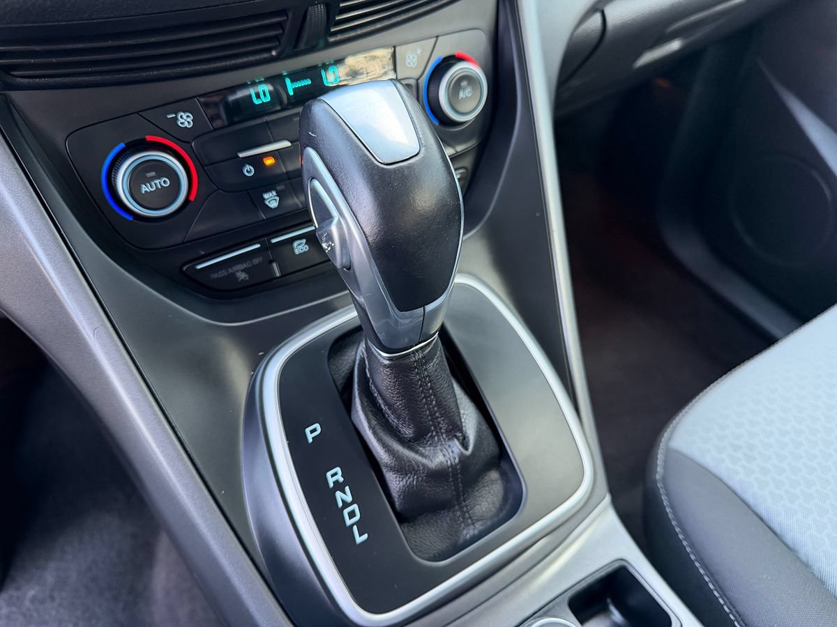 Used 2018 Ford C-MAX SE FWD image 17