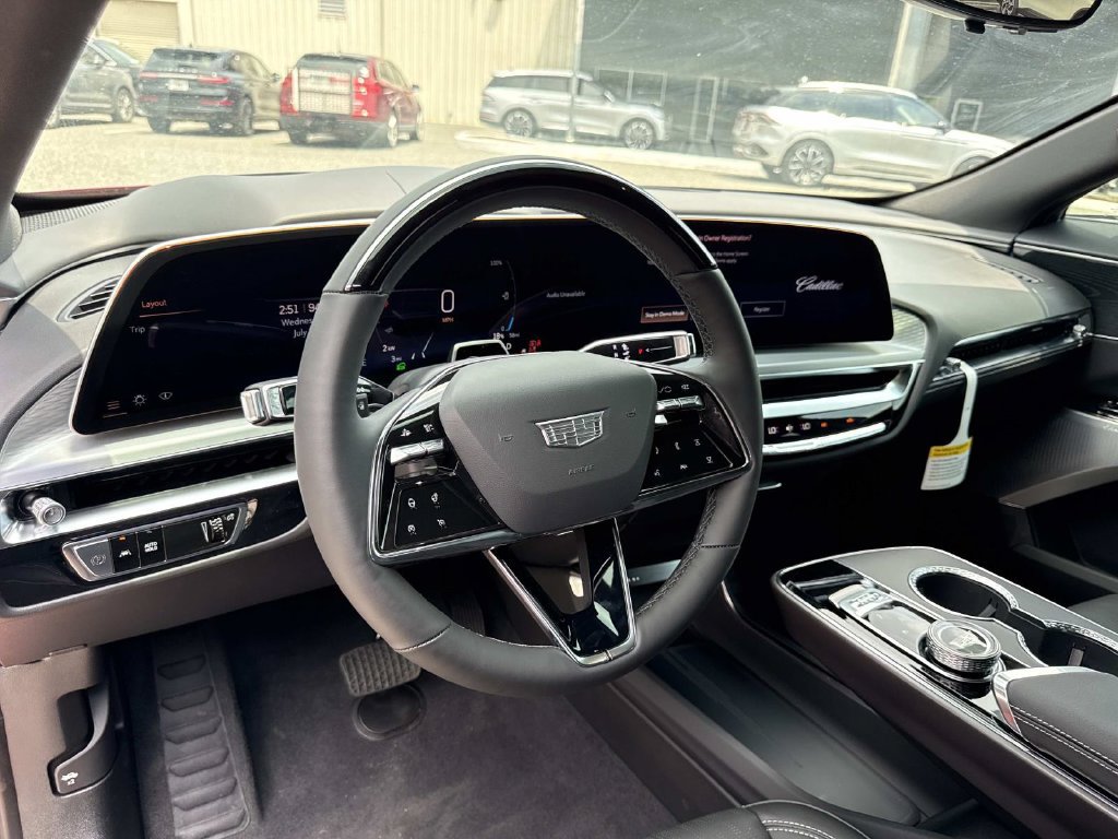 New 2026 Cadillac Lyriq Signature Luxury w/ LPO, Floor Liner Package RWD image 33