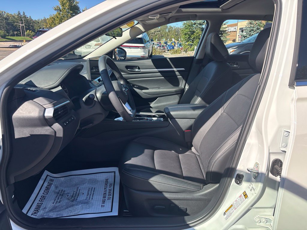 Certified 2025 Nissan Altima 2.5 SL FWD image 19