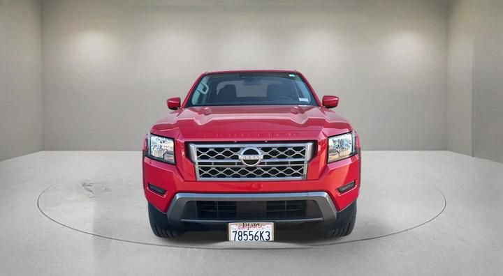 Used 2022 Nissan Frontier SV w/ Technology Package RWD image 2