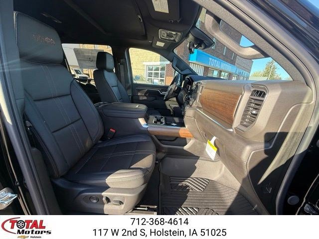 New 2026 Chevrolet Silverado 2500 High Country w/ High Country Premium Package AWD/4WD image 15