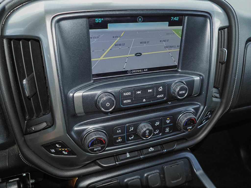 Used 2018 Chevrolet Silverado 1500 LTZ w/ Sport Package AWD/4WD image 10