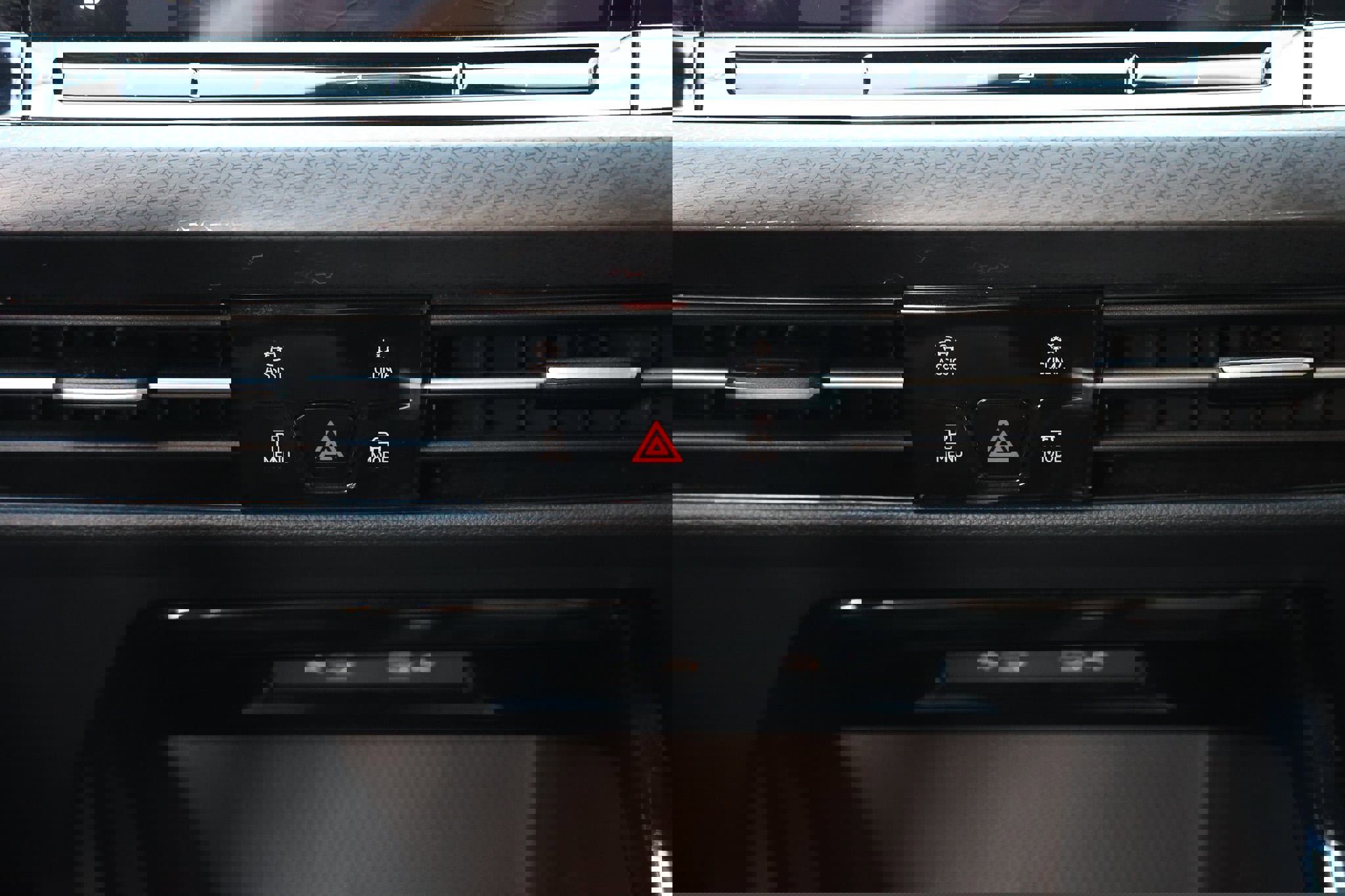 Used 2023 Volkswagen GTI SE w/ SE Leather Package image 36