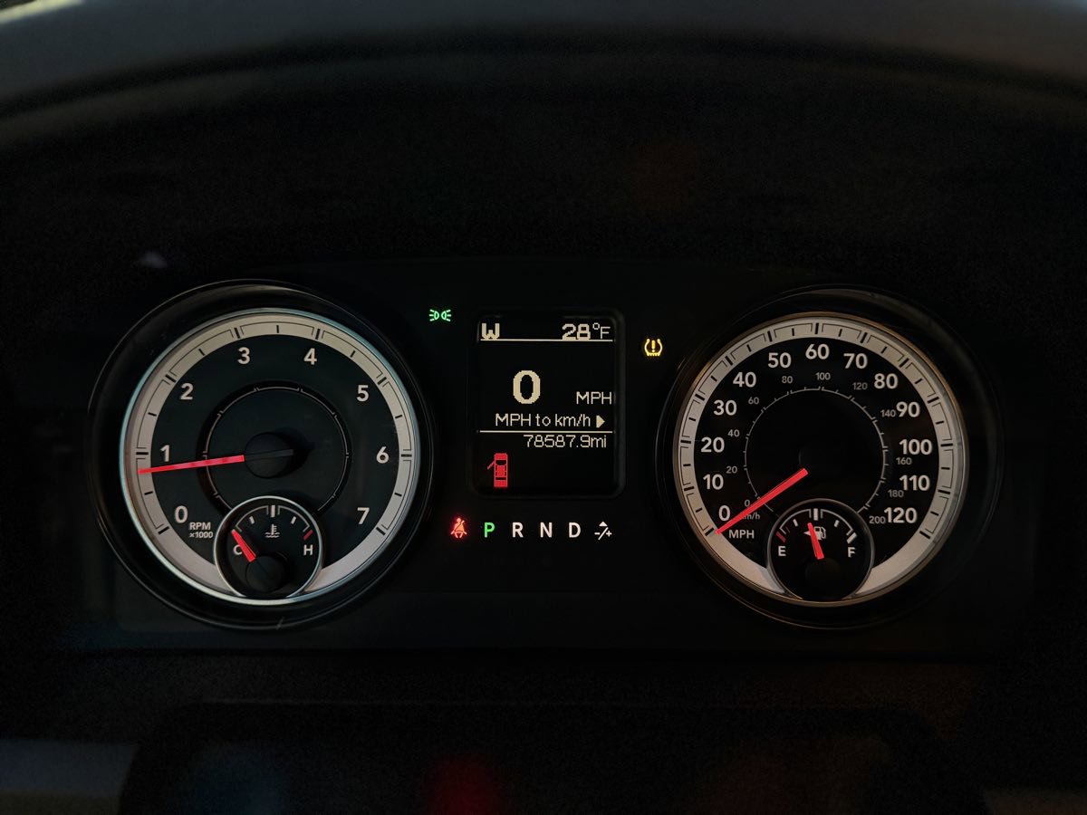 Used 2015 RAM 1500 Big Horn image 29