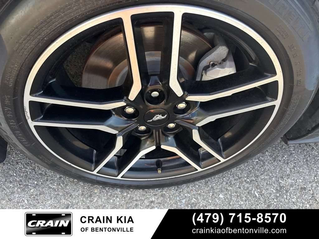 Used 2021 Ford Mustang Premium RWD image 7