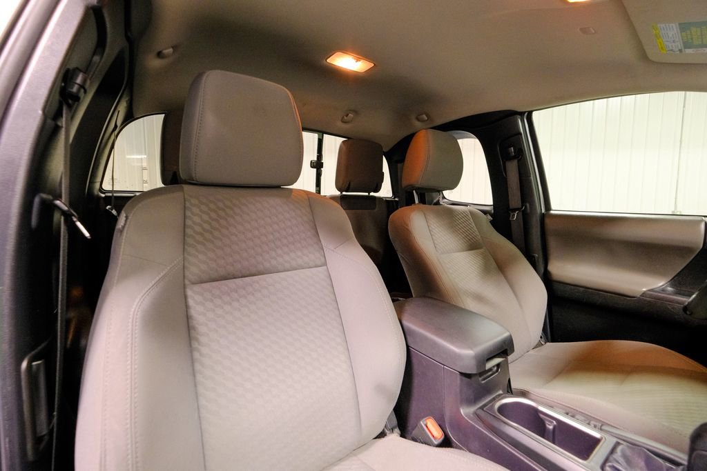 Used 2022 Toyota Tacoma SR5 image 17