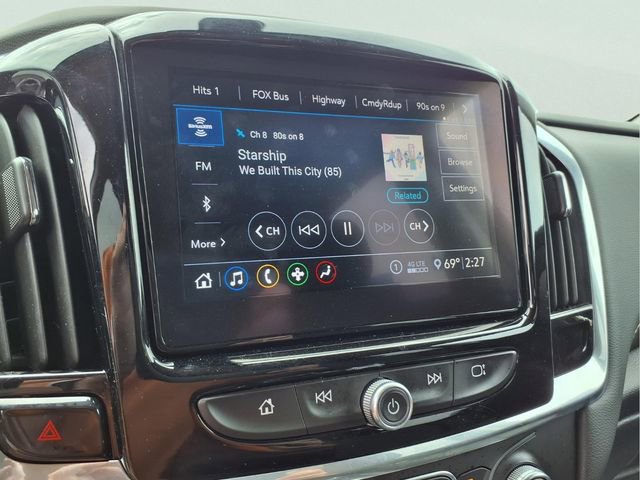 Certified 2021 Chevrolet Traverse LT image 3