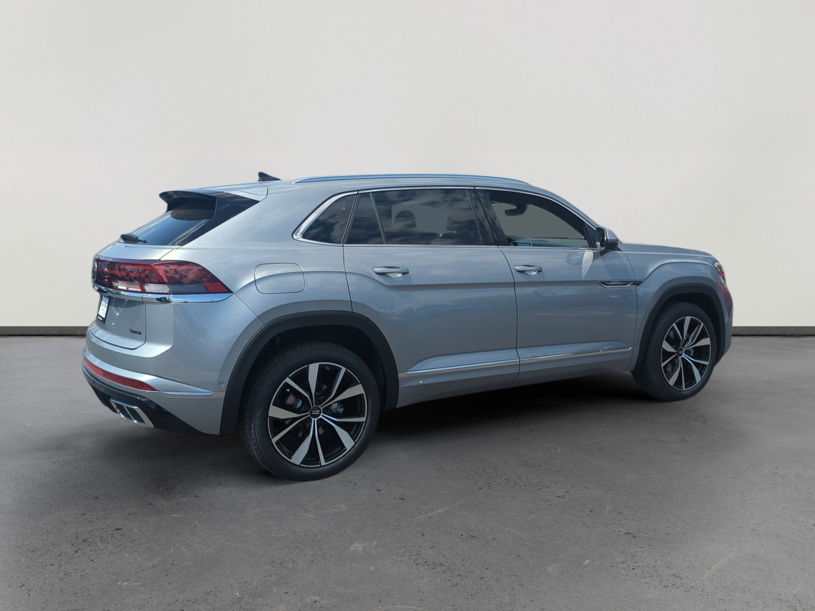 New 2026 Volkswagen Atlas Cross Sport SEL Premium R-Line image 5