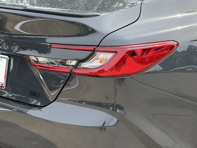 New 2026 Toyota Camry SE image 7