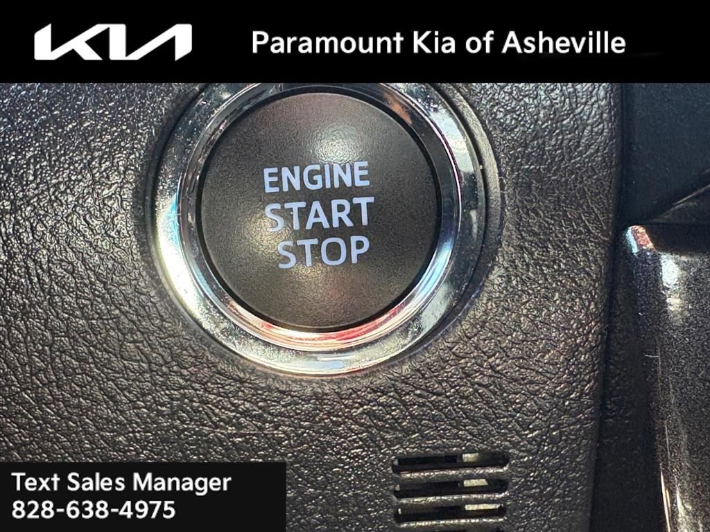 Used 2024 Toyota 4Runner TRD Off-Road image 12