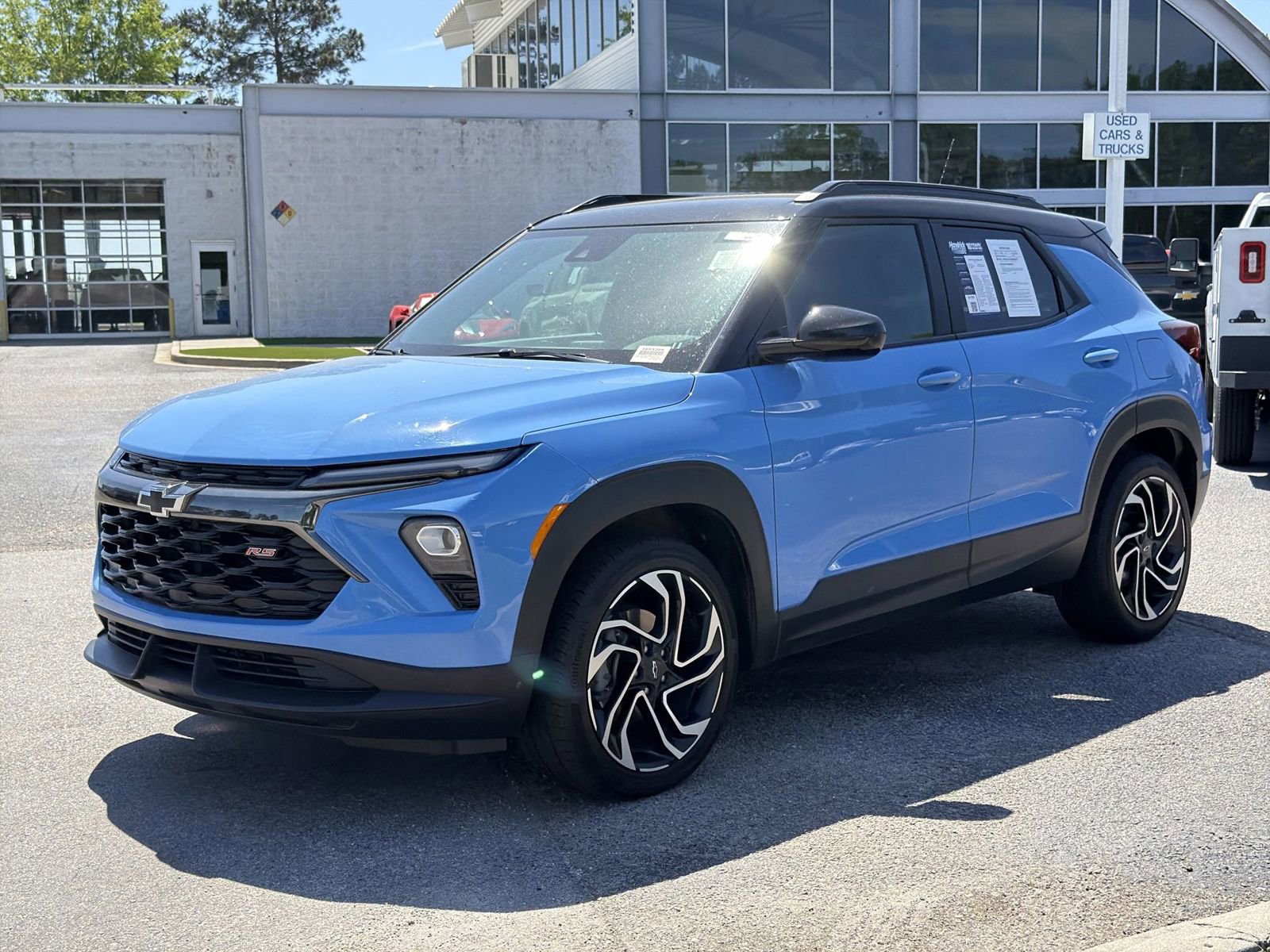 Used 2024 Chevrolet TrailBlazer RS w/ Driver Confidence Package FWD image 5