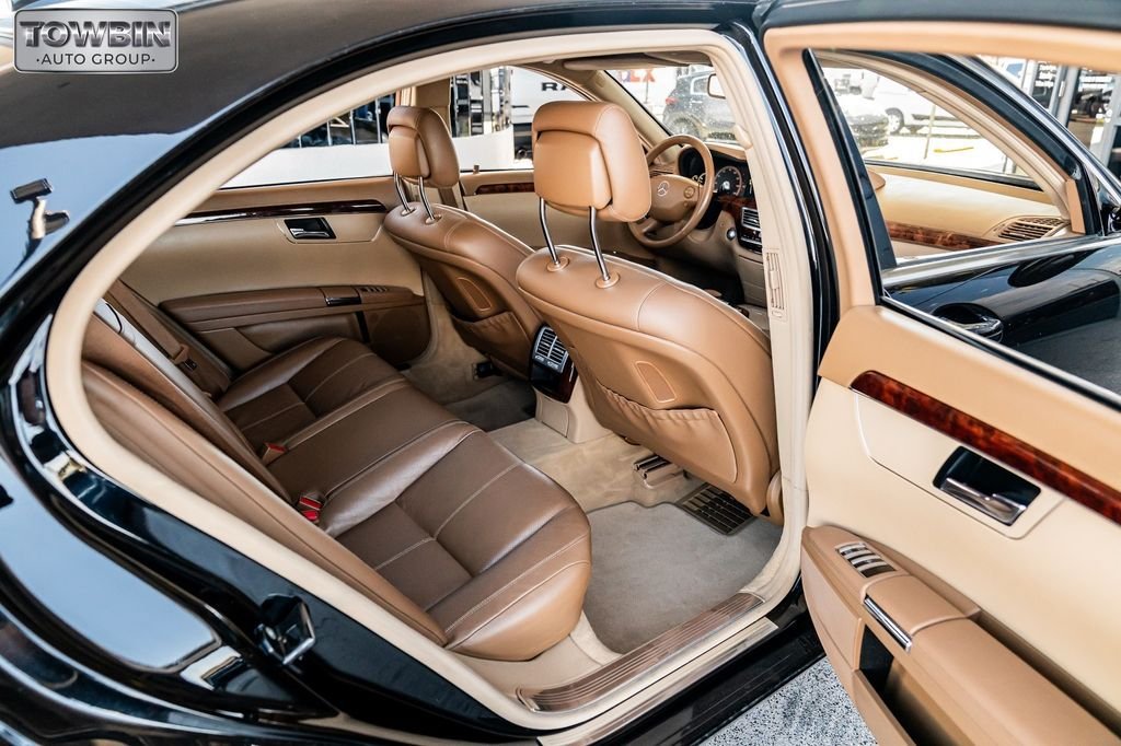Used 2008 Mercedes-Benz S 550 image 17