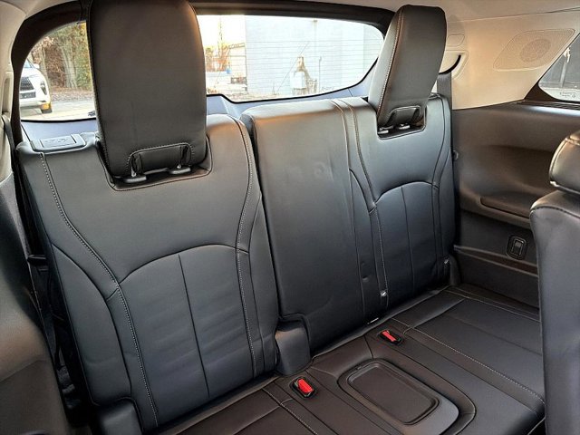 Certified 2023 INFINITI QX60 Luxe w/ Cargo Package image 22